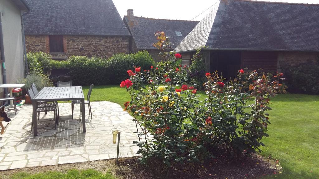 Chambres D'Hotes La Pinderie Val-Couesnon Luaran gambar